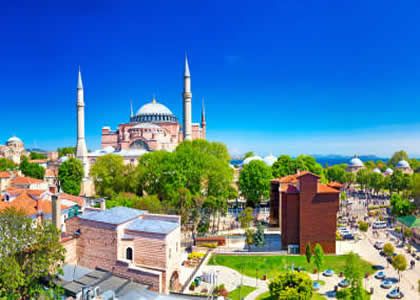 Istanbul Topkapi Palace, Hagia Sophia Mosque, Hippodrome, Blue Mosque, and Grand Bazaar tour